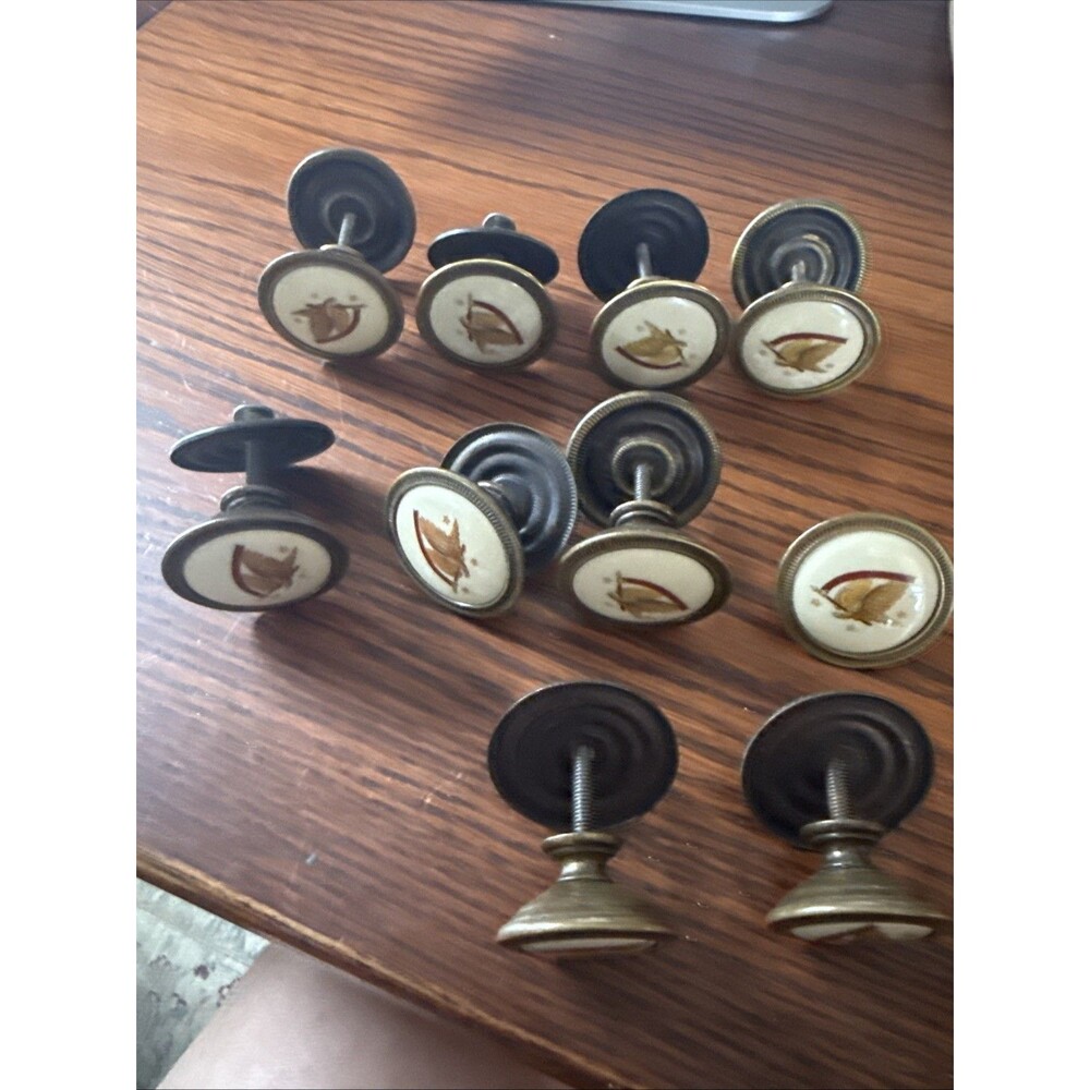 Vintage Hitchcock Eagle Pulls/Knobs Lot of 10